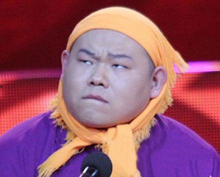 岳云鹏夜晚爆料视频合集,揭秘娱乐圈幕后故事合集  第2张